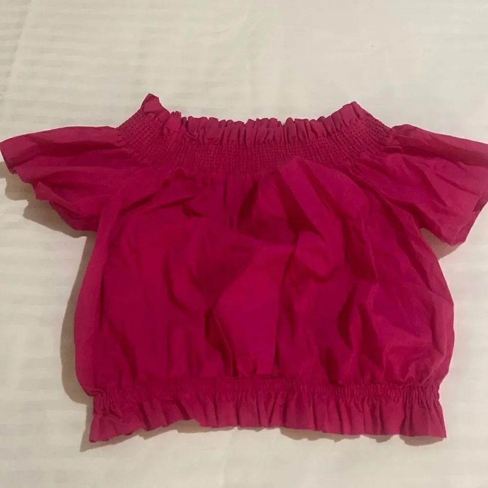 J. Marie Shelby Top Pink Small Crop off the shoulder